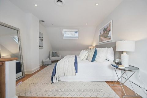 Photo 24 at 65 Chatsworth Drive, Lawrence Park South, Toronto