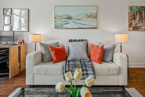 Photo 13 at 717 - 20 Bloorview Place, Don Valley Village, Toronto