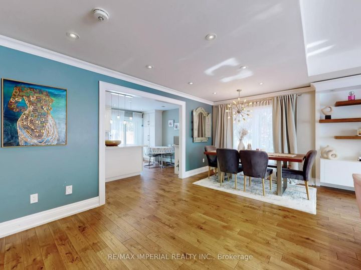 Photo 5 at 35 Waddington Crescent, Don Valley Village, Toronto