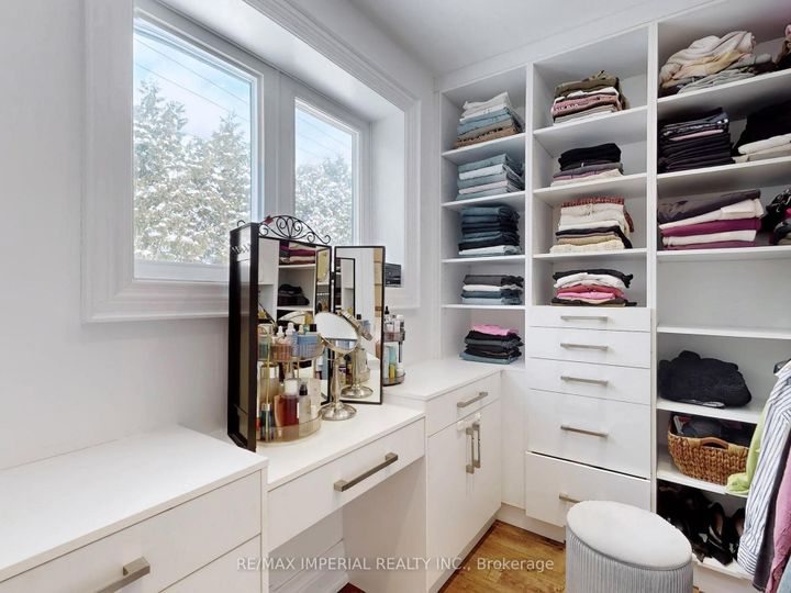 Photo 17 at 35 Waddington Crescent, Don Valley Village, Toronto