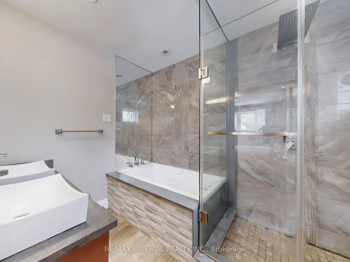 Photo 19 at 35 Waddington Crescent, Don Valley Village, Toronto