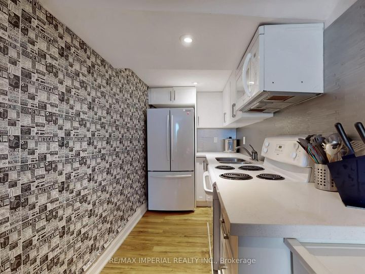 Photo 30 at 35 Waddington Crescent, Don Valley Village, Toronto