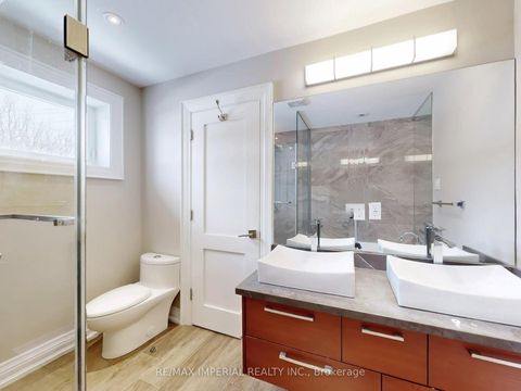 Photo 18 at 35 Waddington Crescent, Don Valley Village, Toronto