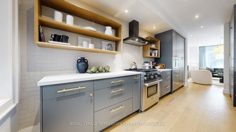 Photo 13 at 96 Summerhill Avenue, Moore Park, Toronto