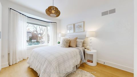Photo 17 at 96 Summerhill Avenue, Moore Park, Toronto