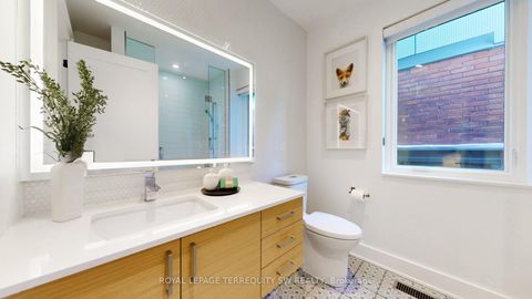 Photo 19 at 96 Summerhill Avenue, Moore Park, Toronto