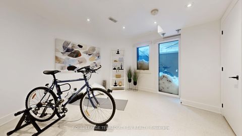 Photo 41 at 96 Summerhill Avenue, Moore Park, Toronto