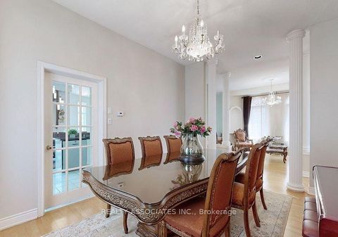 Photo 16 at 2 Lord Nelson Court, Rouge Woods, Richmond Hill