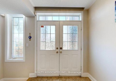 Photo 29 at 2 Lord Nelson Court, Rouge Woods, Richmond Hill