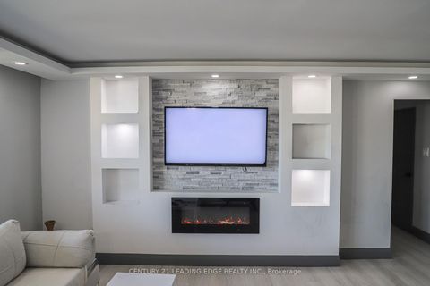 Photo 10 at 1206 - 2550 Pharmacy Avenue, L'Amoreaux, Toronto