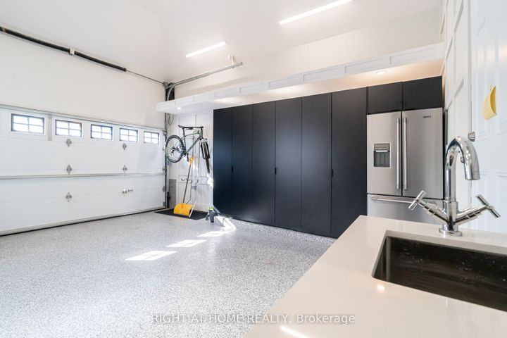 Photo 27 at 4212 Credit Pointe Drive, East Credit, Mississauga