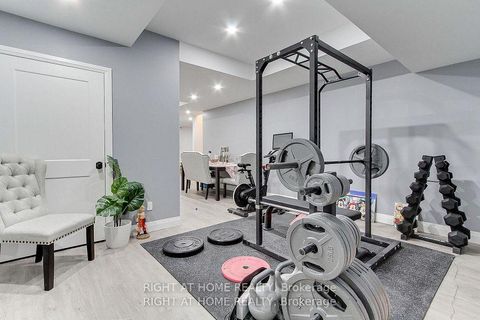 Photo 41 at 9 Backhouse Drive, Rural Richmond Hill, Richmond Hill