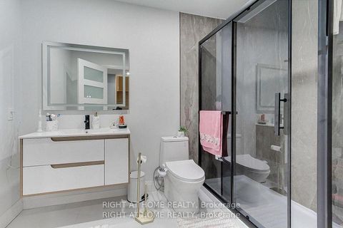 Photo 45 at 9 Backhouse Drive, Rural Richmond Hill, Richmond Hill