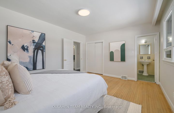 Photo 18 at 55 Foxwarren Drive, Bayview Village, Toronto