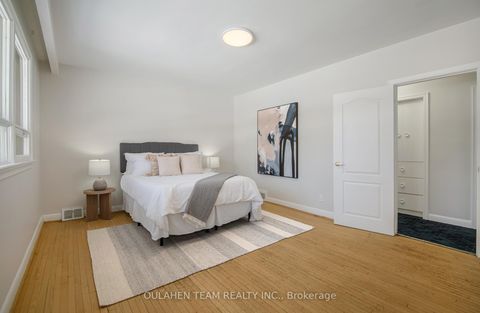 Photo 17 at 55 Foxwarren Drive, Bayview Village, Toronto