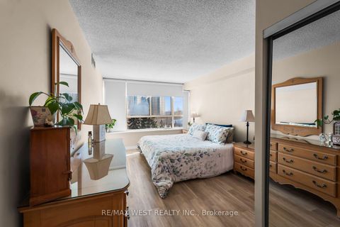 Photo 14 at 502 - 100 Observatory Lane, Observatory, Richmond Hill