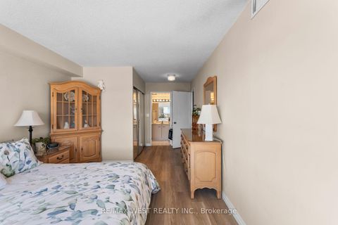 Photo 16 at 502 - 100 Observatory Lane, Observatory, Richmond Hill