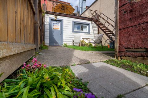 Photo 6 at 1155 Davenport Road, Wychwood, Toronto