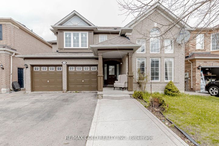 Photo 0 at 6 Wonder Way, Vales of Castlemore, Brampton