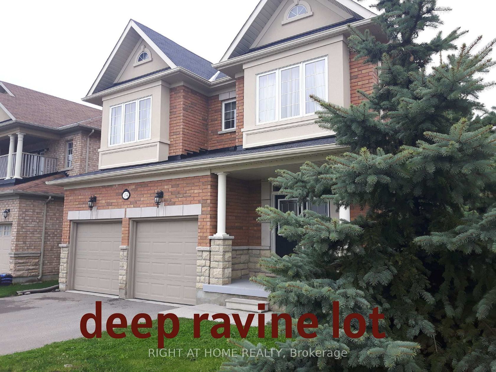 154 Peter Rupert Avenue W, Patterson, Vaughan photo 2