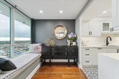 Photo 10 at 2603 - 550 Webb Drive, City Centre, Mississauga