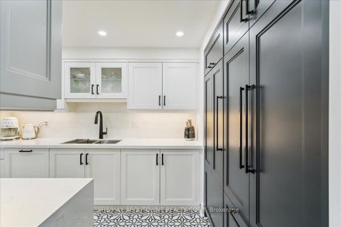 Photo 12 at 2603 - 550 Webb Drive, City Centre, Mississauga