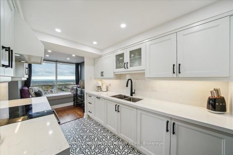 Photo 13 at 2603 - 550 Webb Drive, City Centre, Mississauga