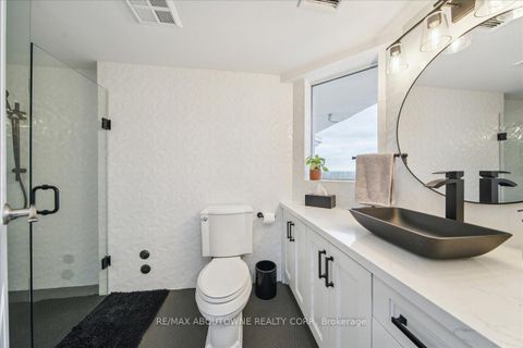 Photo 18 at 2603 - 550 Webb Drive, City Centre, Mississauga