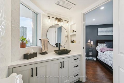 Photo 19 at 2603 - 550 Webb Drive, City Centre, Mississauga