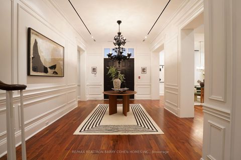 Photo 1 at 1A - 1 St Thomas Street, Bay Street Corridor, Toronto