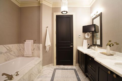 Photo 18 at 1A - 1 St Thomas Street, Bay Street Corridor, Toronto