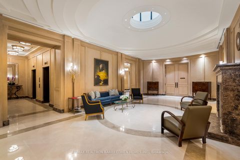 Photo 23 at 1A - 1 St Thomas Street, Bay Street Corridor, Toronto