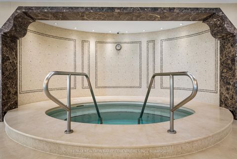 Photo 25 at 1A - 1 St Thomas Street, Bay Street Corridor, Toronto