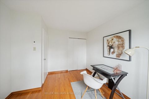 Photo 21 at 11 Castle Hill Drive, Sullivan, Toronto