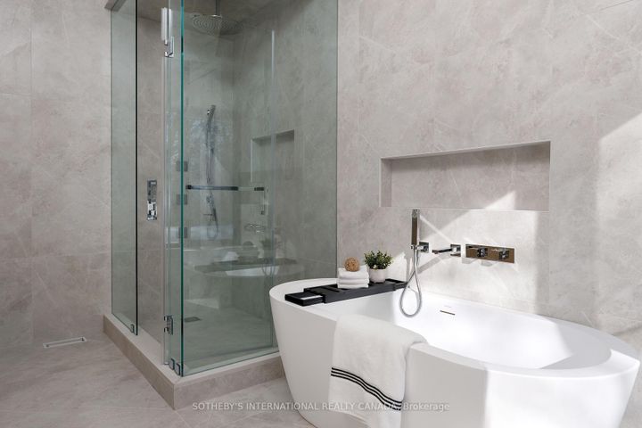 Photo 27 at 30 Orchard Crescent, Queensway, Toronto