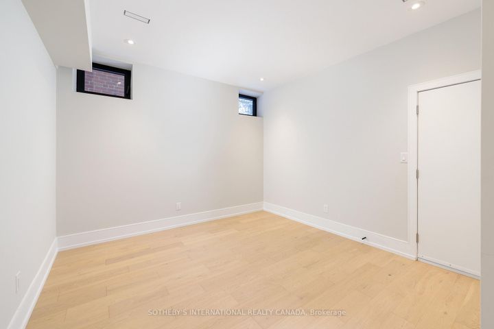 Photo 46 at 30 Orchard Crescent, Queensway, Toronto