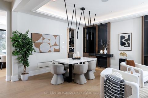 Photo 6 at 30 Orchard Crescent, Queensway, Toronto