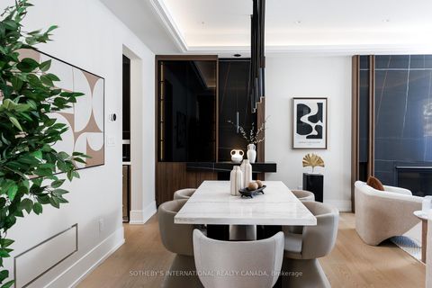 Photo 7 at 30 Orchard Crescent, Queensway, Toronto