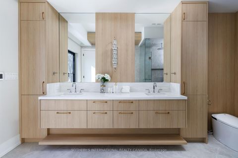 Photo 26 at 30 Orchard Crescent, Queensway, Toronto