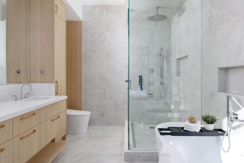 Photo 28 at 30 Orchard Crescent, Queensway, Toronto