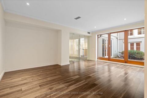 Photo 21 at 80 Bayview Ridge, York Mills, Toronto