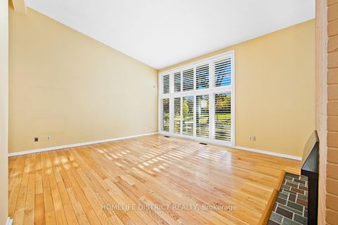 Photo 3 at 22 Greenland Road, Don Mills, Toronto