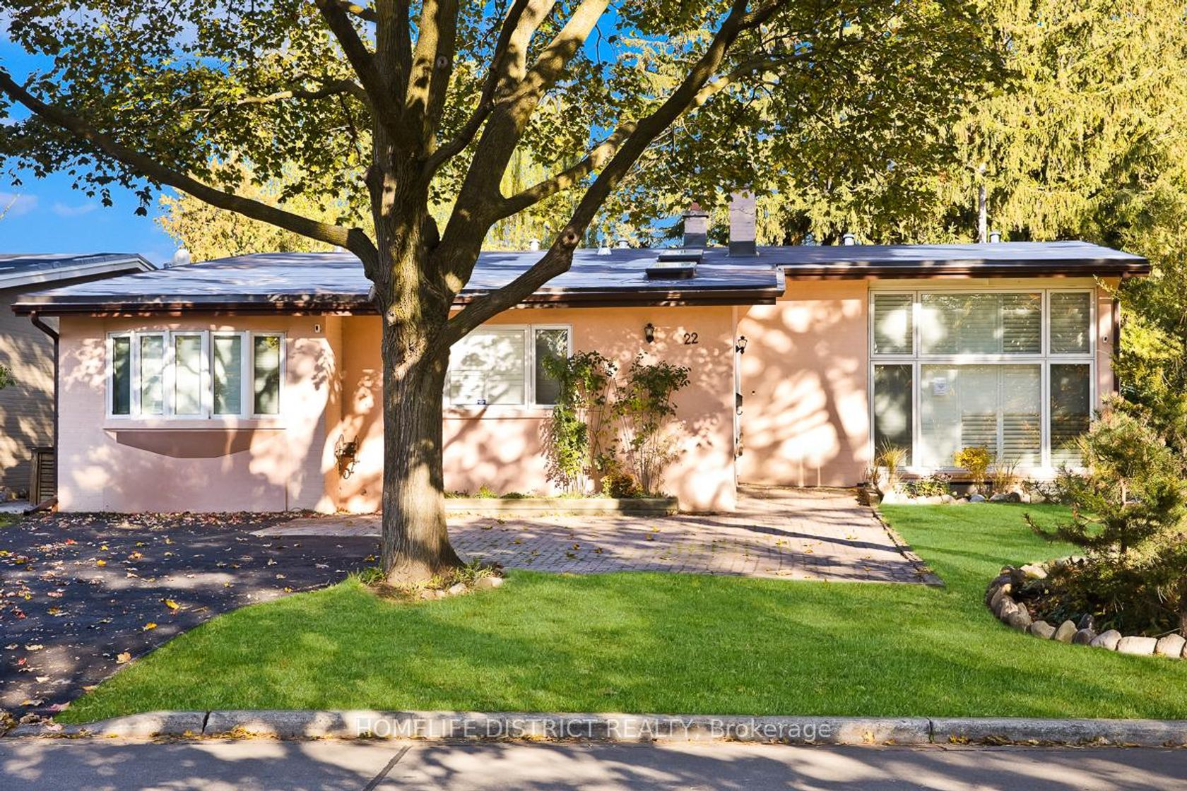 22 Greenland Road, Don Mills, Toronto 