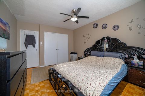 Photo 11 at 402 - 80 Grandravine Drive, York University Heights, Toronto