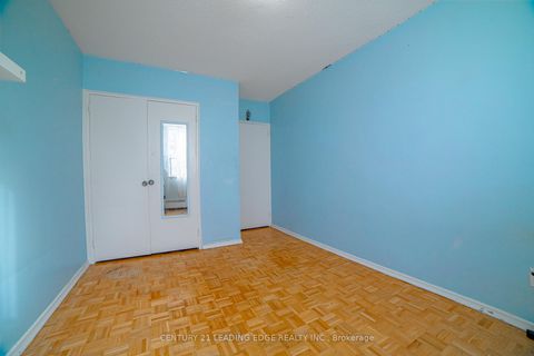 Photo 13 at 402 - 80 Grandravine Drive, York University Heights, Toronto