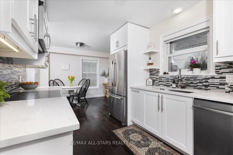 Photo 7 at 420 Centre Street, Beaverton, Brock