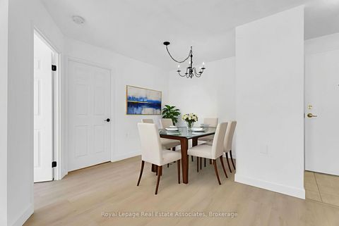 Photo 10 at 501 - 555 Wilson Heights Boulevard, Clanton Park, Toronto