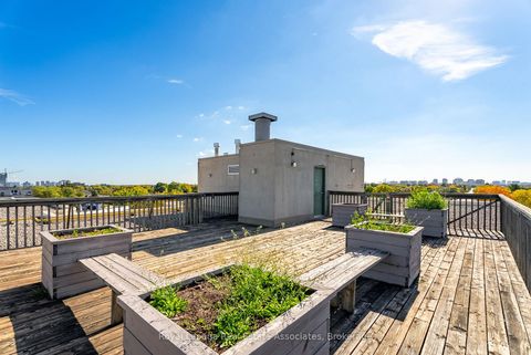 Photo 17 at 501 - 555 Wilson Heights Boulevard, Clanton Park, Toronto