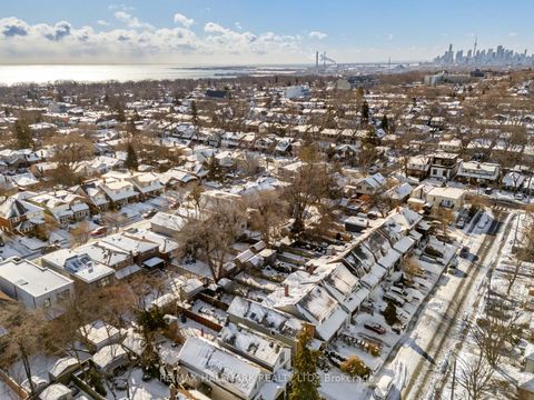 Photo 29 at 27 Winston Avenue, Cliffside, Toronto