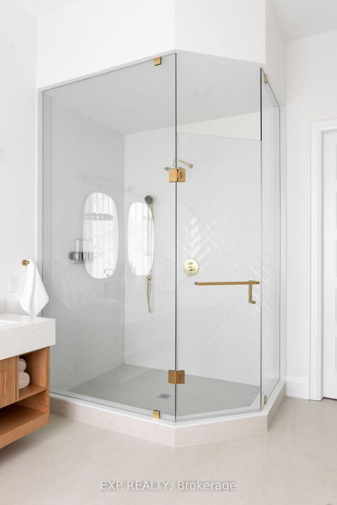 Photo 18 at 25 Pinery Lane, Sutton & Jackson's Point, Georgina